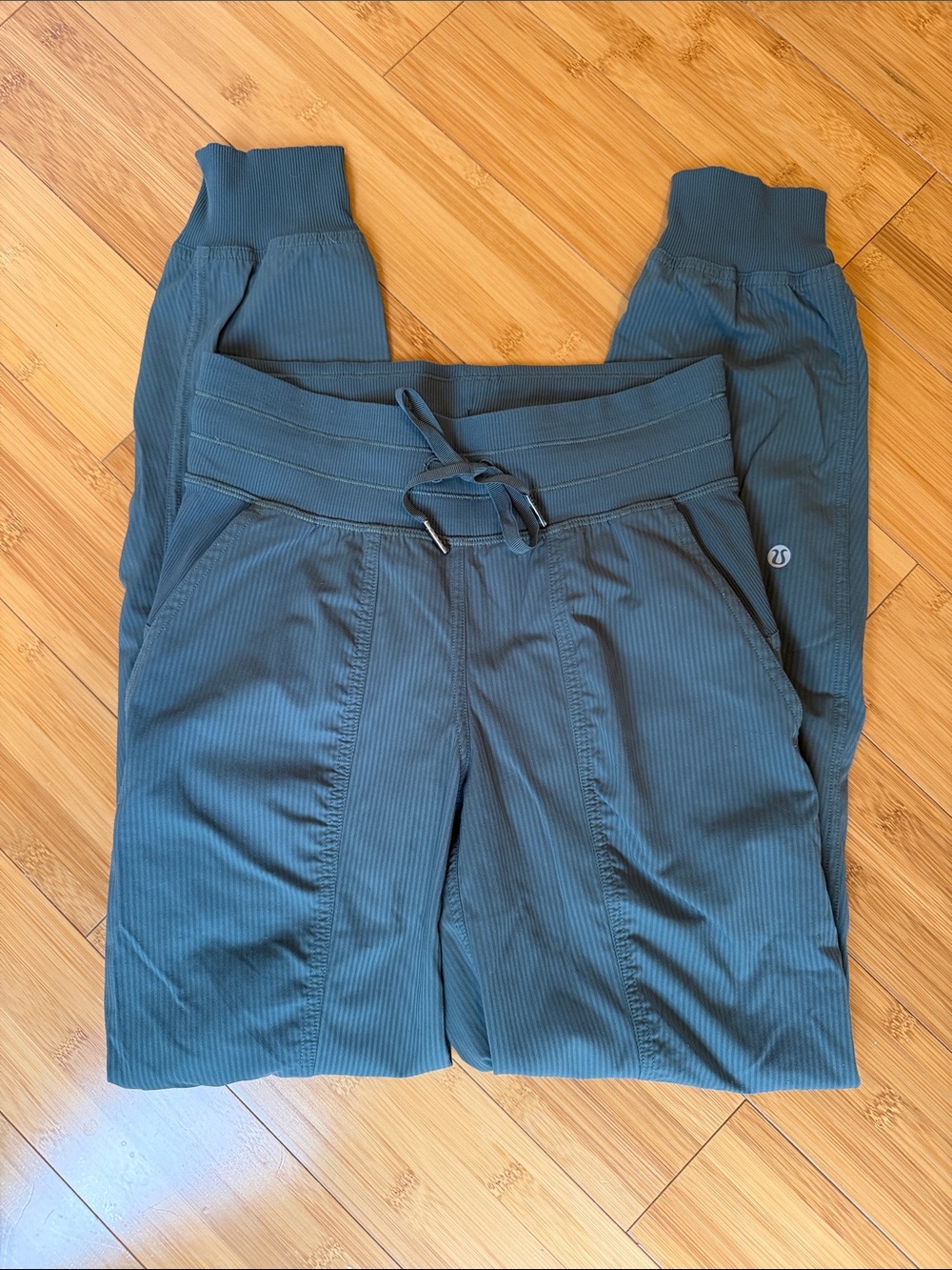 Lululemon Dance Studio Athletic Joggers Olive Green Womens Size 0